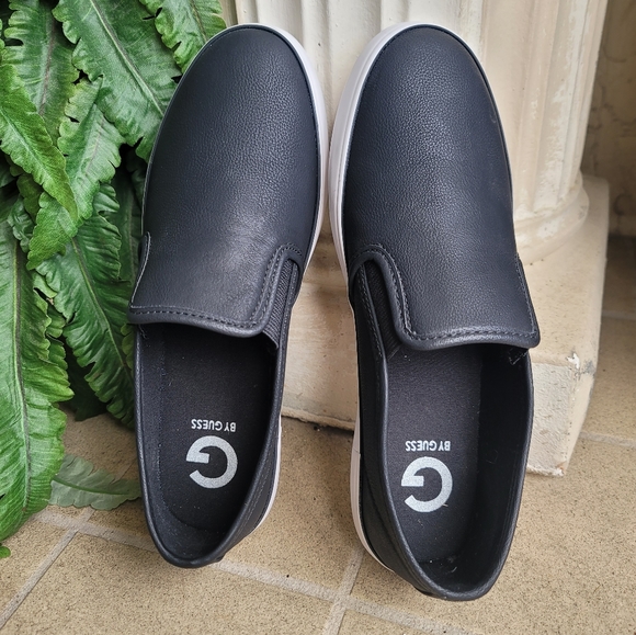 GUESS SHOES - Picture 15 of 16